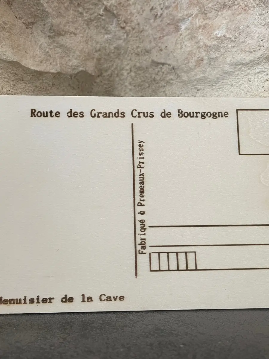 Cartes postales en bois gravées aux appellations de Bourgogne, contreplaqué de peuplier