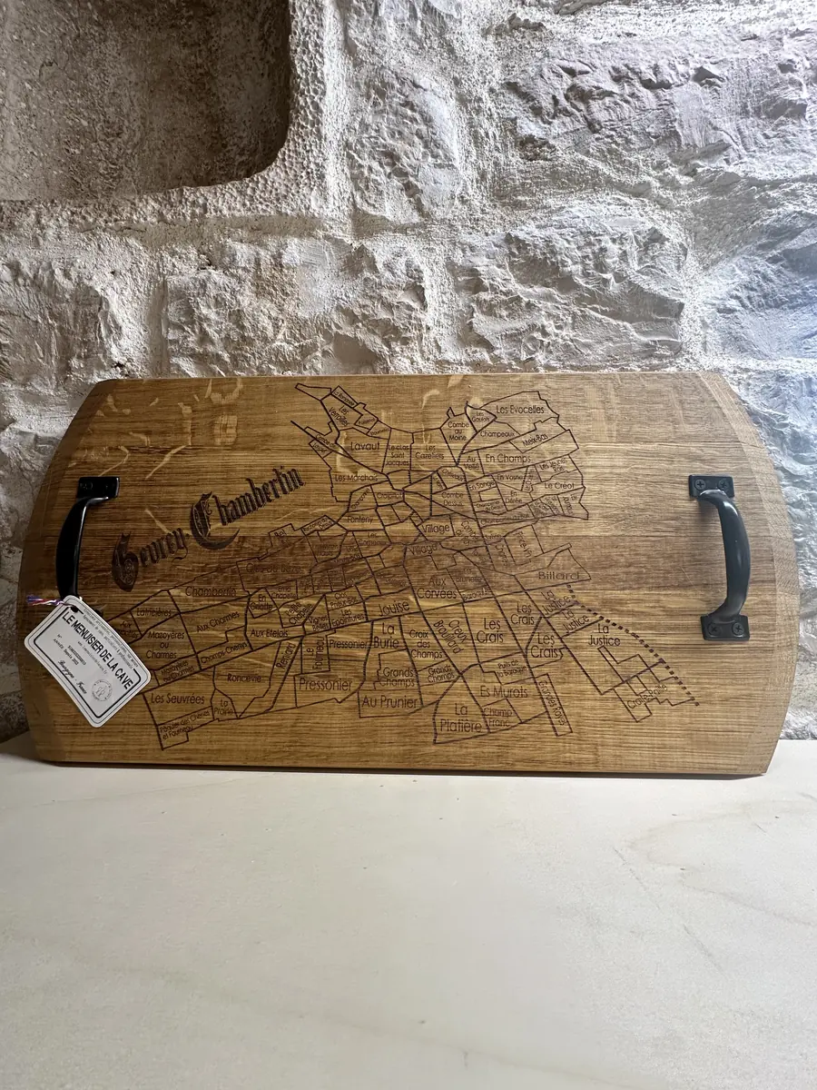 Planche apéritive XXL en fond de tonneau gravée Gevrey Chambertin