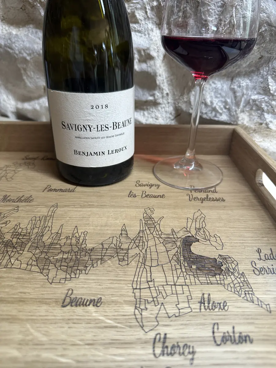 Plateau de dégustation en chêne verni gravé Côte de Beaune