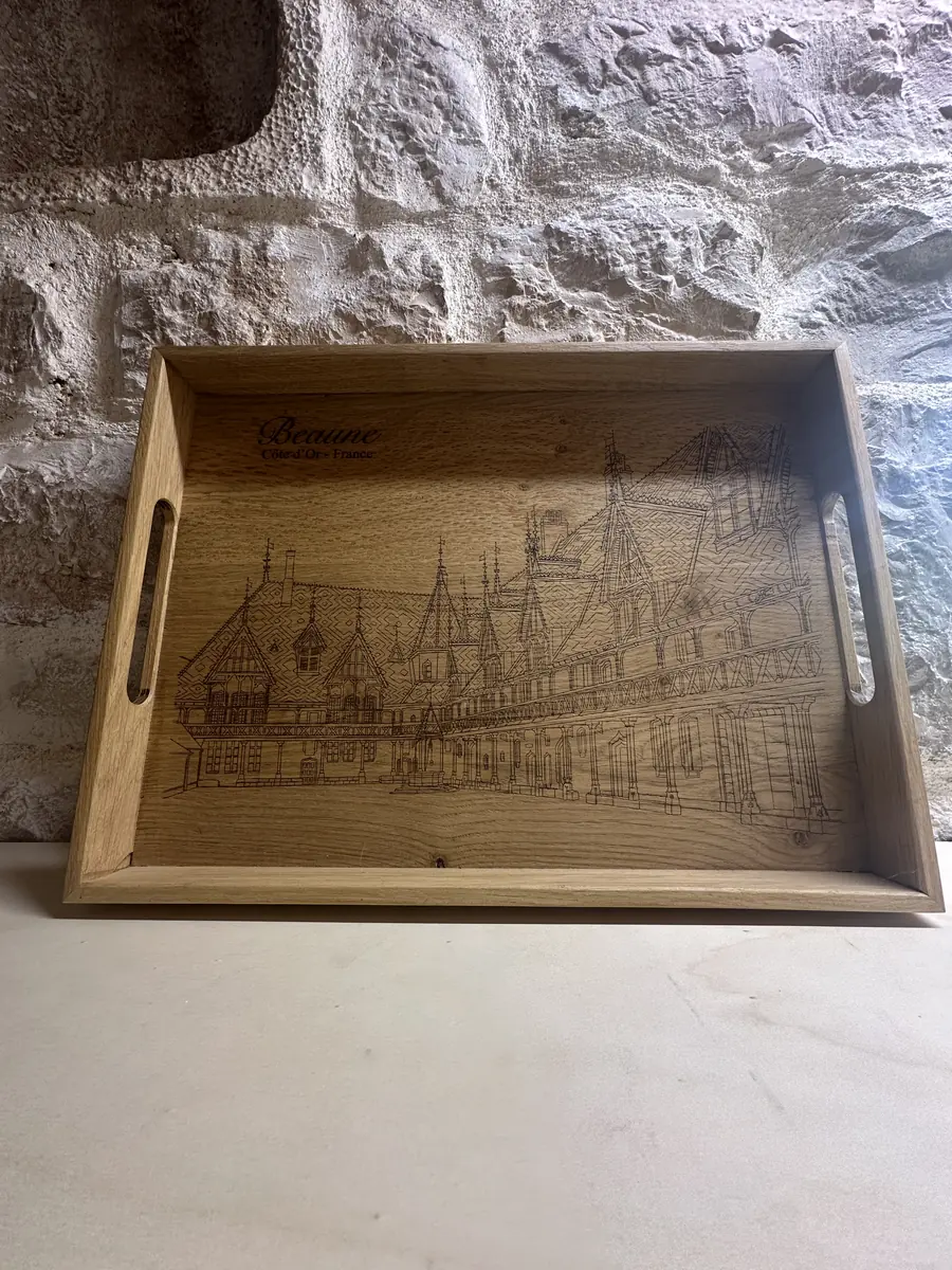 Plateau de dégustation en chêne verni gravé Hospices De Beaune