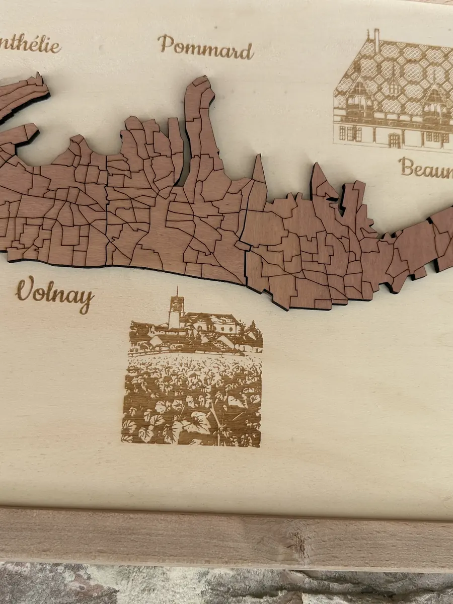 Tableau décoratif 3D en bois des appellations de la Côte de Beaune