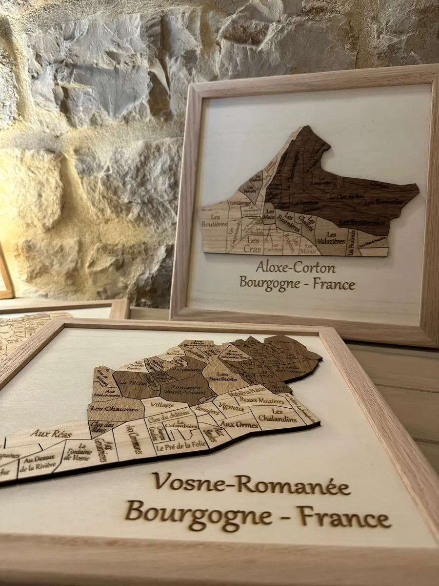 Tableau décoratif 3D en bois d’un village de Bourgogne, climats assemblés